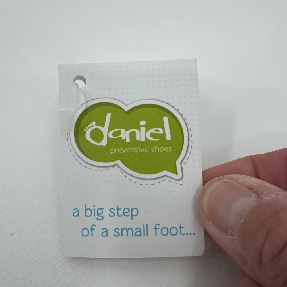 Daniel Preventive  Shoes Size 12-12.5 EU 30‎ Brown Suede Summer Sandals Support